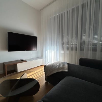 Rent of a furnished 2-room apartment, 45 m², New Belgrade, Serbia
